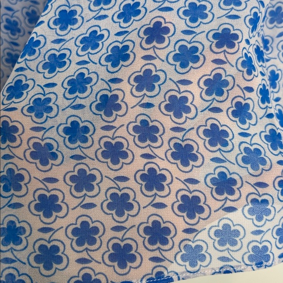 BODEN Blue Floral Button Down Sleeveless Blouse Size 6 - Picture 9 of 16